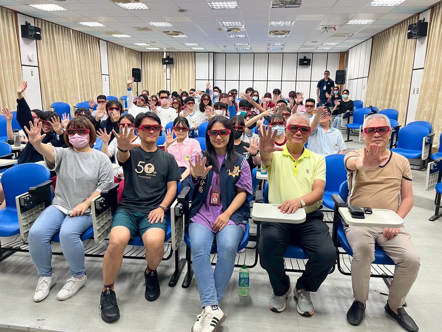 新北市政府社會局-創新暨重要政策補助計畫-新北市立五峰國中 